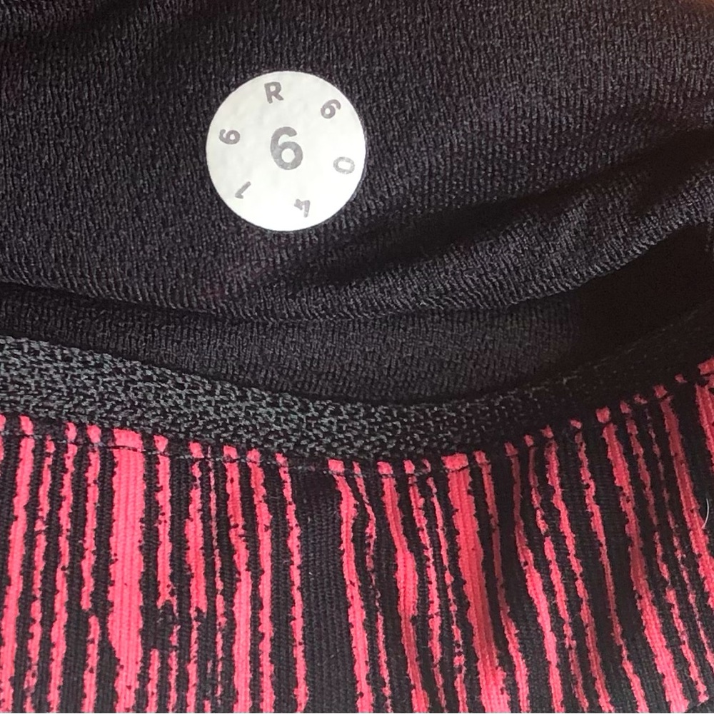 Lululemon Pace Rival Crop Down Pour Electric Coral Leggings - Picture 9 of 9